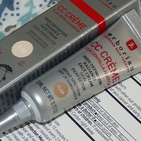 ๐ $12 - CLAIR Erborian CC Creme High Definition Radiance Face Cream .17oz - Picture 3 of 5